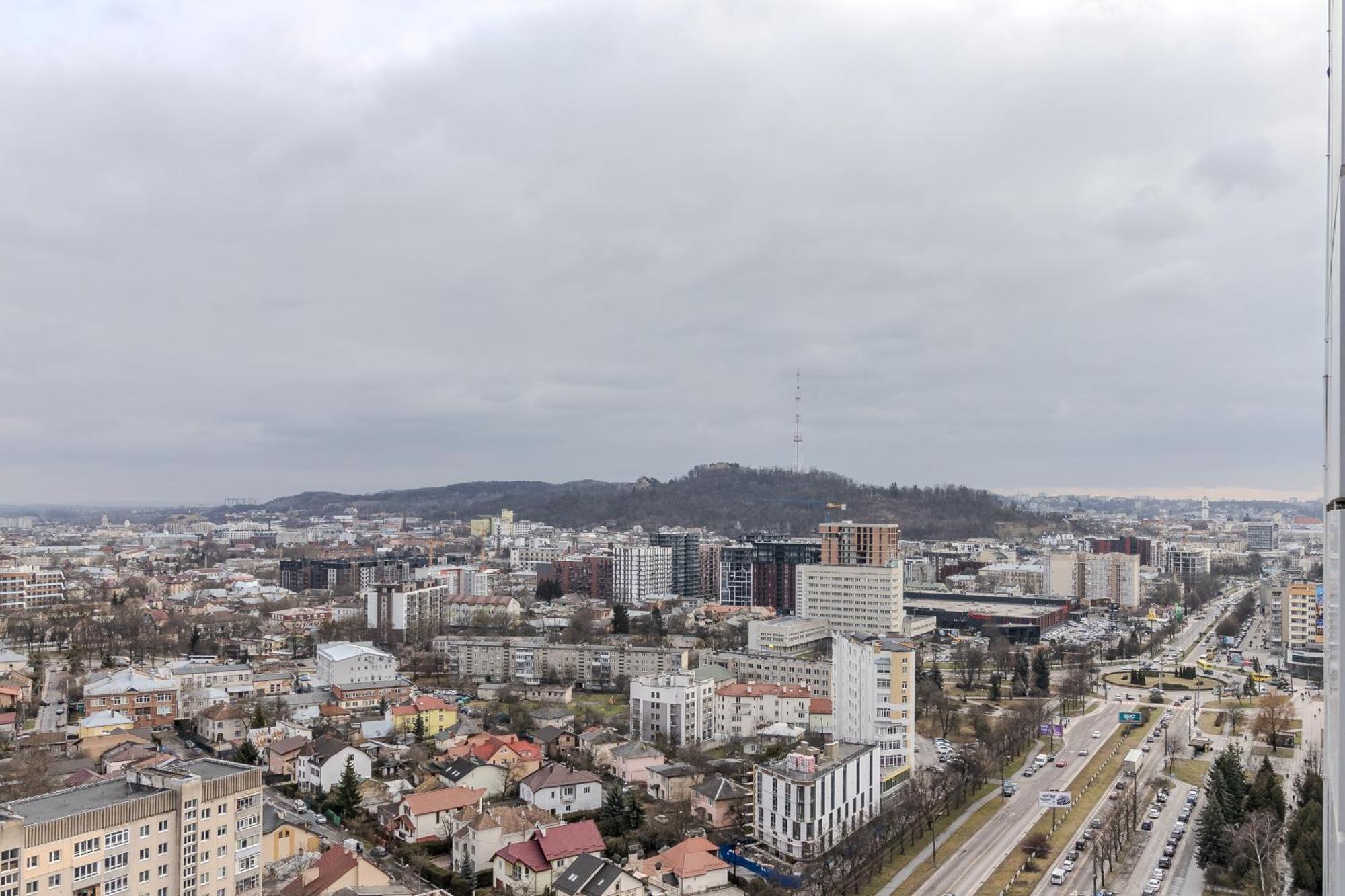 77 Views Apartments By Inshi Lviv Kültér fotó