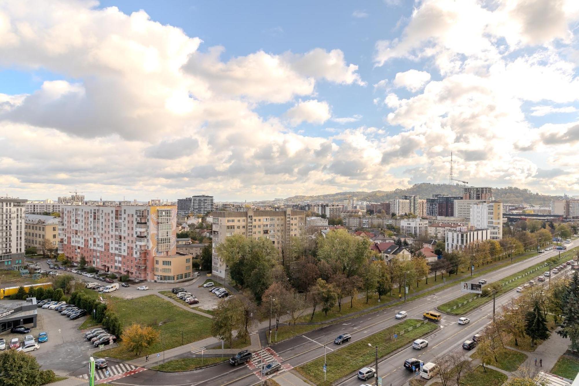77 Views Apartments By Inshi Lviv Kültér fotó